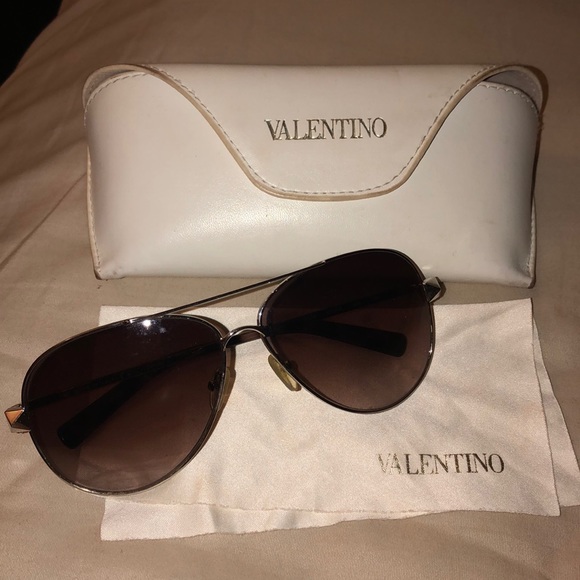 Valentino Accessories - Lightly worn Valentino sunglasses!